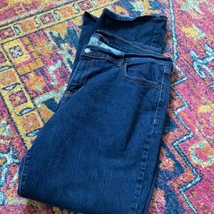 Bootcut stretchy jeans